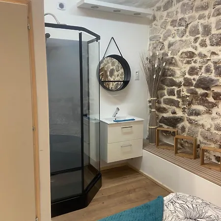 Dans Le Charme De La Pierre Appartement *